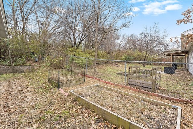 2710 Villa Boulevard, Fayetteville, AR 72703