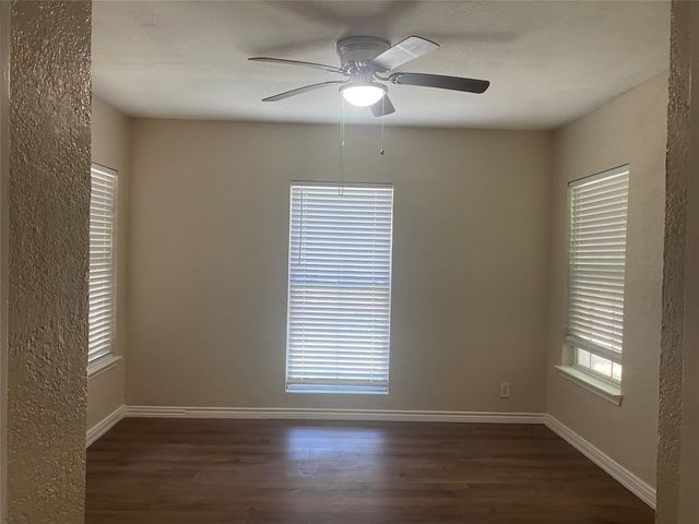 212 Washington Street, Garland, TX 75040