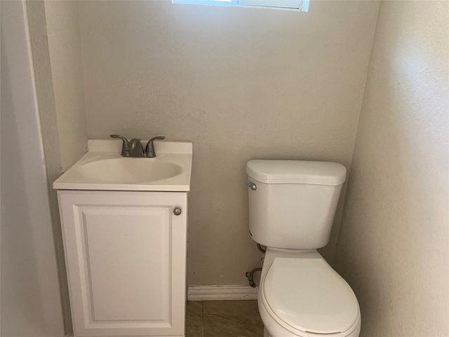 212 Washington Street, Garland, TX 75040