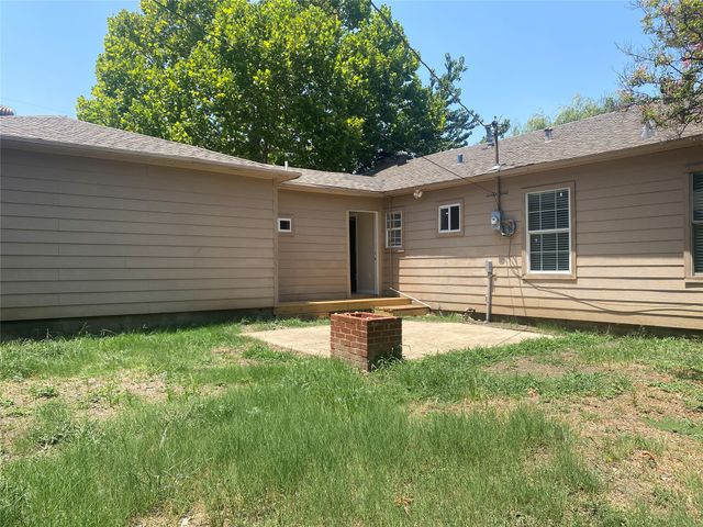 212 Washington Street, Garland, TX 75040