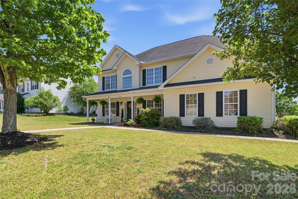 178 Madelia Place, Mooresville, NC 28115