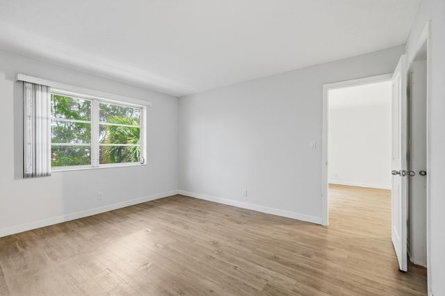 1400 NE 57th Street 304, Fort Lauderdale, FL 33334