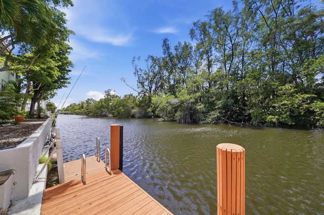 1400 NE 57th Street 304, Fort Lauderdale, FL 33334