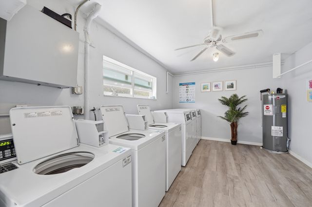 1400 NE 57th Street 304, Fort Lauderdale, FL 33334