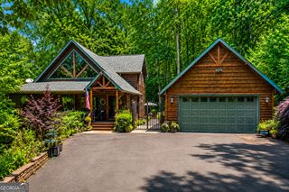 649 Weaver Creek Way, Blue Ridge, GA 30513