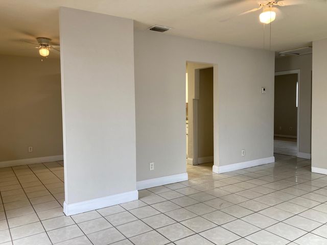 6124 LINCOLN Street N, Hollywood, FL 33024