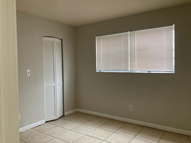 6124 LINCOLN Street N, Hollywood, FL 33024