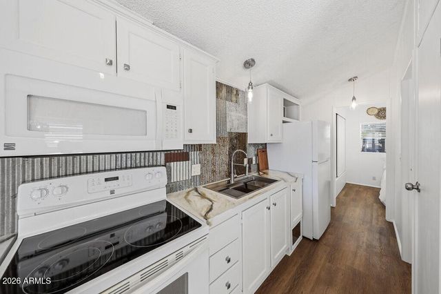 17200 W Bell Road 329, Surprise, AZ 85374
