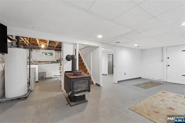 341 Skyline Drive, Ringwood, NJ 07456