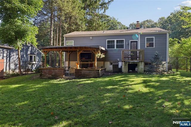 341 Skyline Drive, Ringwood, NJ 07456