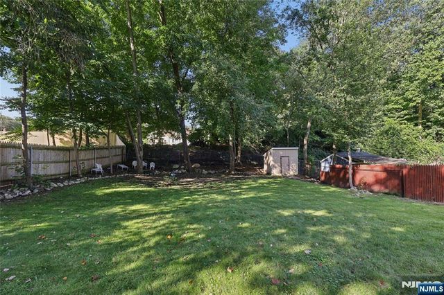 341 Skyline Drive, Ringwood, NJ 07456