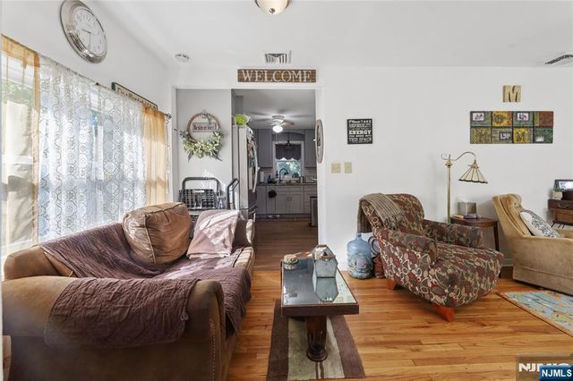 341 Skyline Drive, Ringwood, NJ 07456