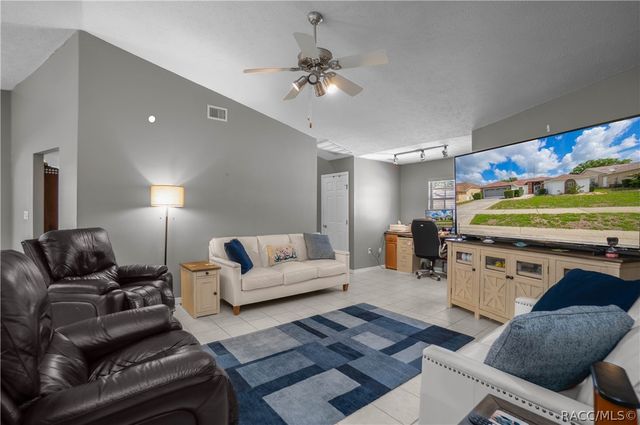 3943 W Fieldwood Court, Lecanto, FL 34461