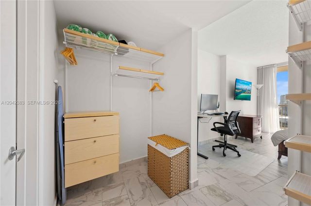 1750 N Bayshore Drive 5212, Miami, FL 33132