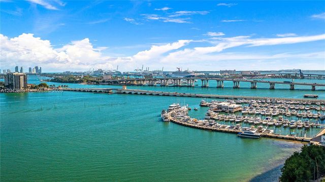 1750 N Bayshore Drive 5212, Miami, FL 33132