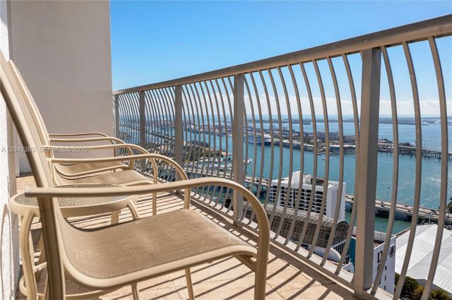 1750 N Bayshore Drive 5212, Miami, FL 33132