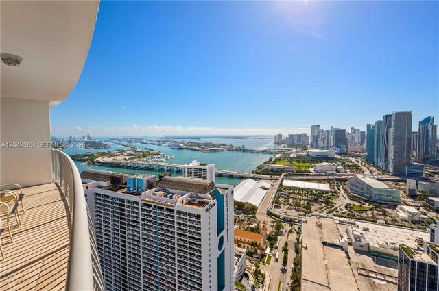 1750 N Bayshore Drive 5212, Miami, FL 33132