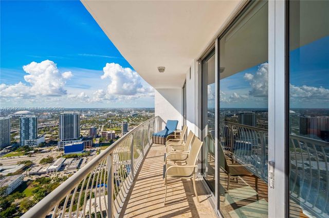 1750 N Bayshore Drive 5212, Miami, FL 33132