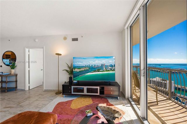 1750 N Bayshore Drive 5212, Miami, FL 33132
