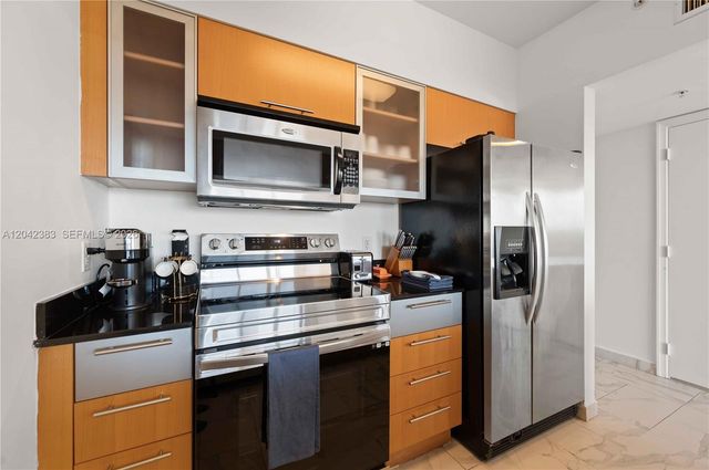 1750 N Bayshore Drive 5212, Miami, FL 33132