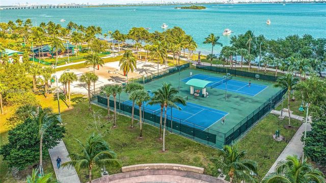 1750 N Bayshore Drive 5212, Miami, FL 33132
