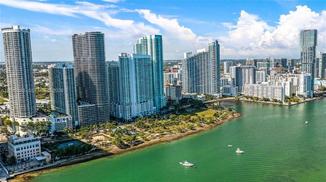 1750 N Bayshore Drive 5212, Miami, FL 33132