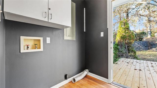 16 Timberwood SE Drive, Silver Creek, GA 30173