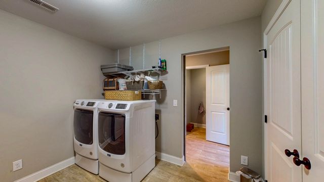 220 Timber Top Crossing SE, Cleveland, TN 37323