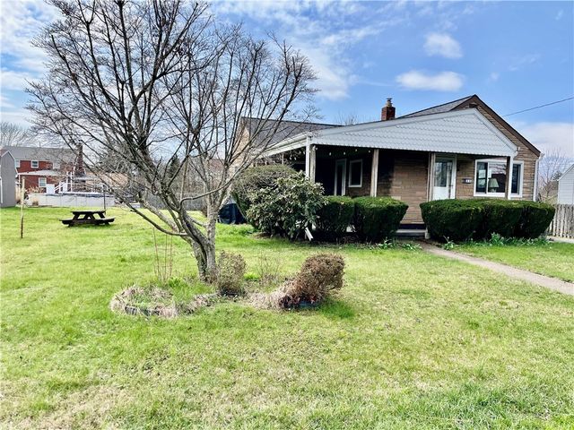 25 Andrews Ave, Hempfield Twp, PA 15644