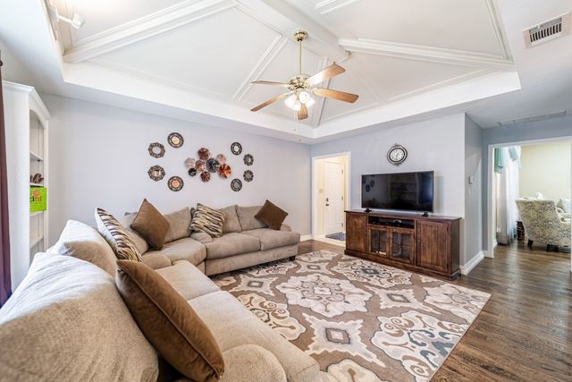 3305 Eisenhower Lane, Plano, TX 75023