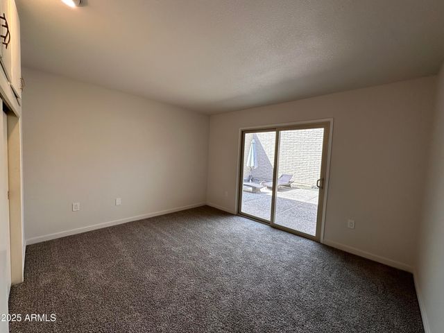 13636 N DEL WEBB Boulevard, Sun City, AZ 85351