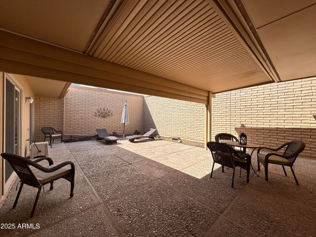 13636 N DEL WEBB Boulevard, Sun City, AZ 85351