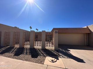 13636 N DEL WEBB Boulevard, Sun City, AZ 85351