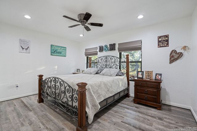 3489 County Road 331, Floresville, TX 78114