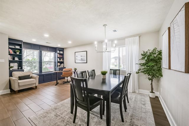 17131 Dorsal Way, Crosby, TX 77532