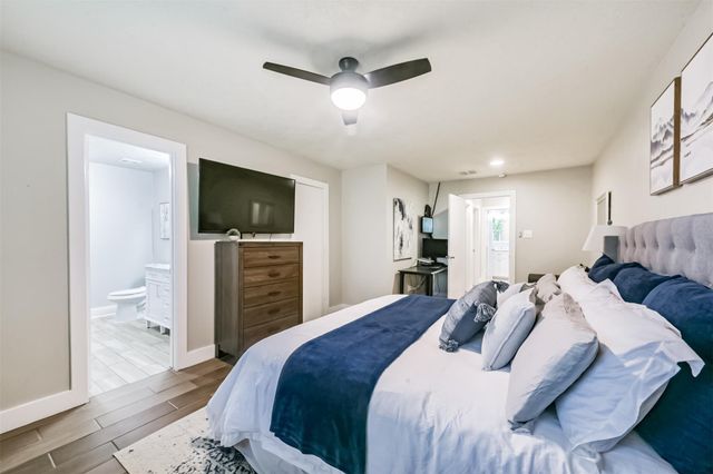 17131 Dorsal Way, Crosby, TX 77532