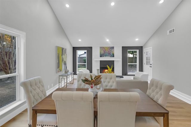 3048 Old Orchard Lane, Bedford, TX 76021