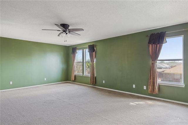 2002 W Roosevelt Street, Weslaco, TX 78599