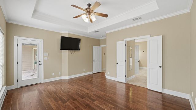 905 Mountain DR, San Marcos, TX 78666