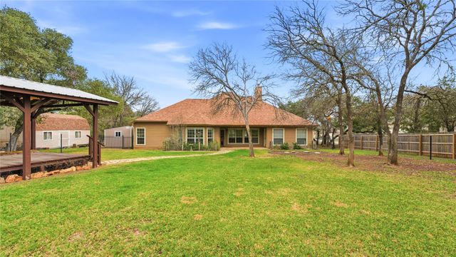 905 Mountain DR, San Marcos, TX 78666
