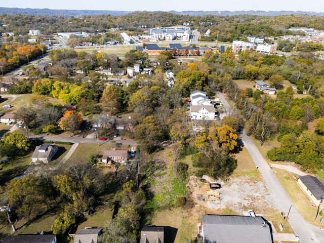 1720 Roger Avenue, Nashville, TN 37207