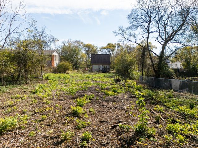 1720 Roger Avenue, Nashville, TN 37207