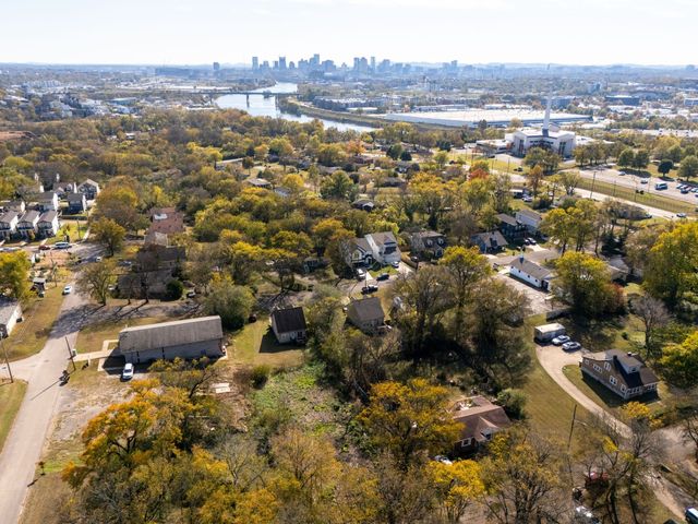 1720 Roger Avenue, Nashville, TN 37207