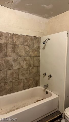 12628 Iroquois Avenue, Cleveland, OH 44108