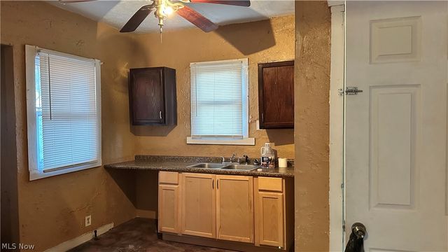 12628 Iroquois Avenue, Cleveland, OH 44108