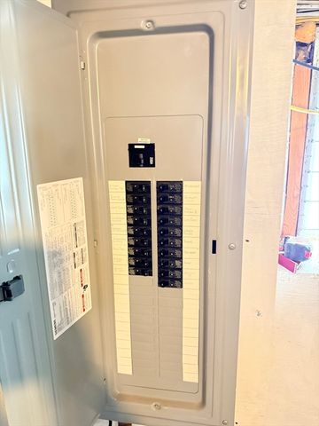 158 Union St, Randolph, MA 02368