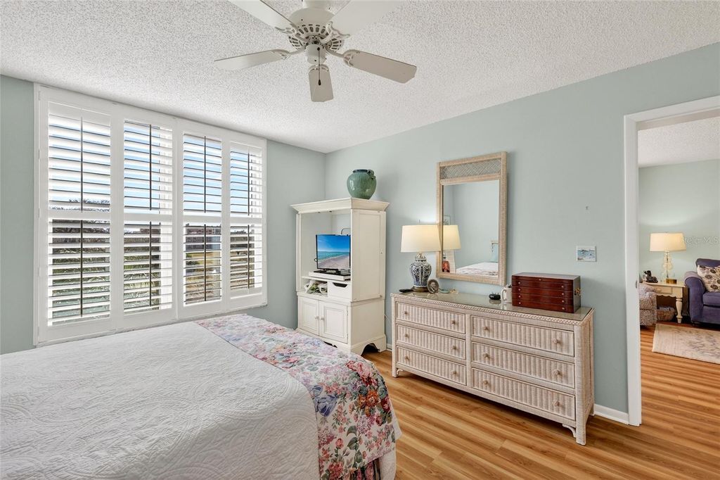 Image 16 of property listing at 3750 PINEBROOK CIRCLE 403, Bradenton, FL 34209