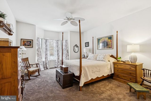 13 CRANE DR, Marlton, NJ 08053