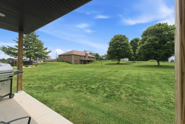 524 E Logan Street, Willard, MO 65781