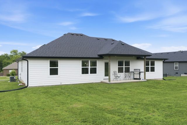 524 E Logan Street, Willard, MO 65781